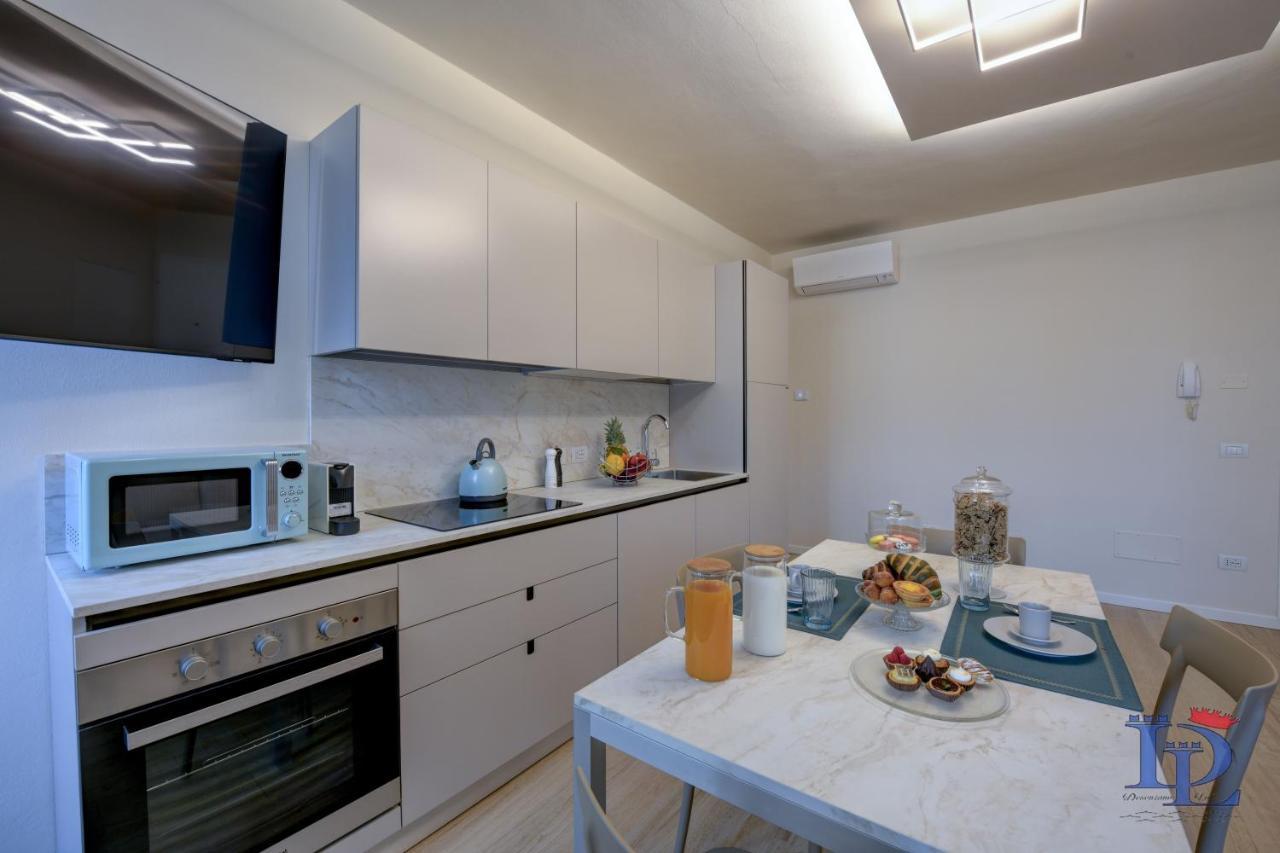 Desenzanoloft Official Partner Marriott Homes & Villas - Apa Dom Downtown Family Apartment Дезенцано-дель-Гарда Экстерьер фото